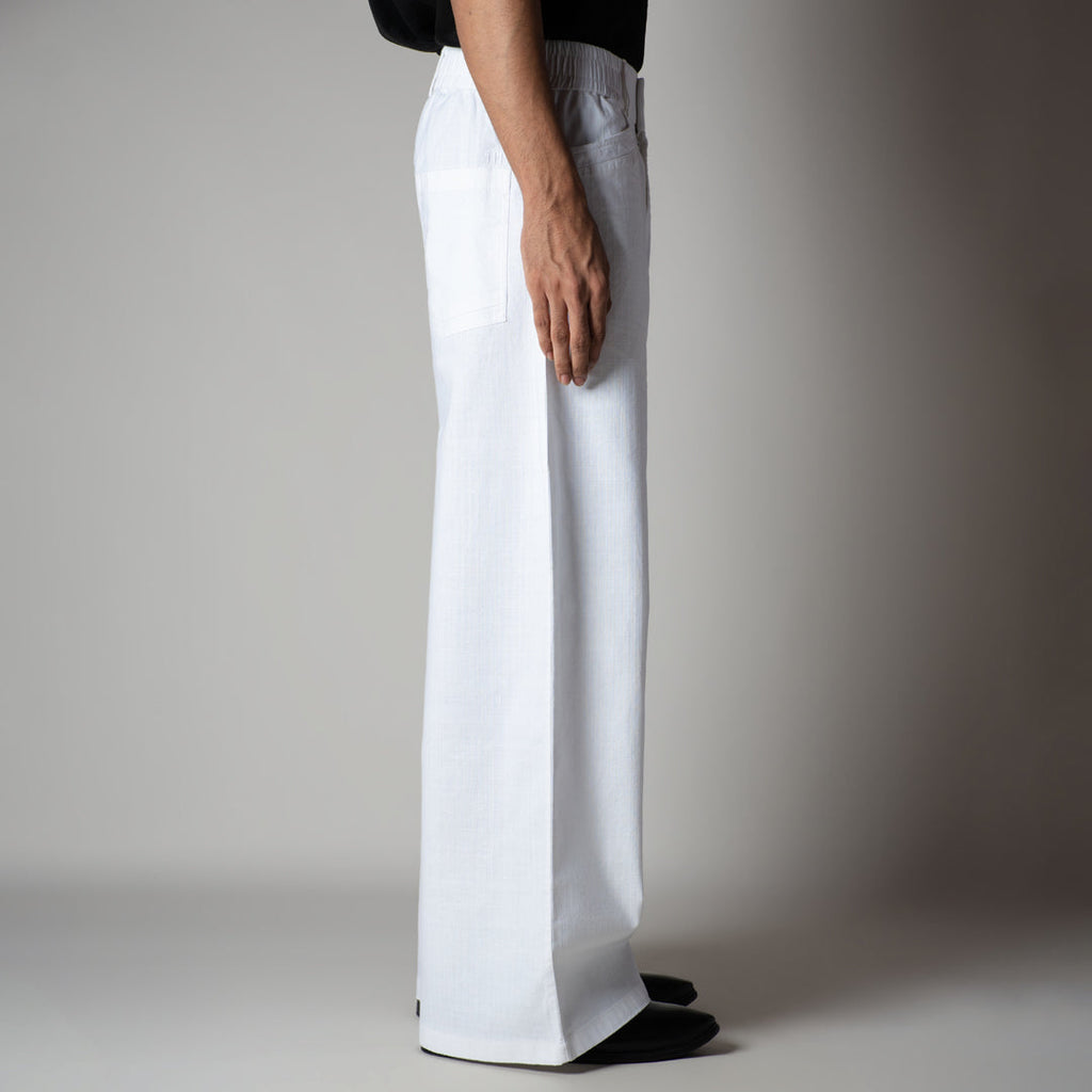 WHITE TEXTURED LINEN TRAVEL PANTS