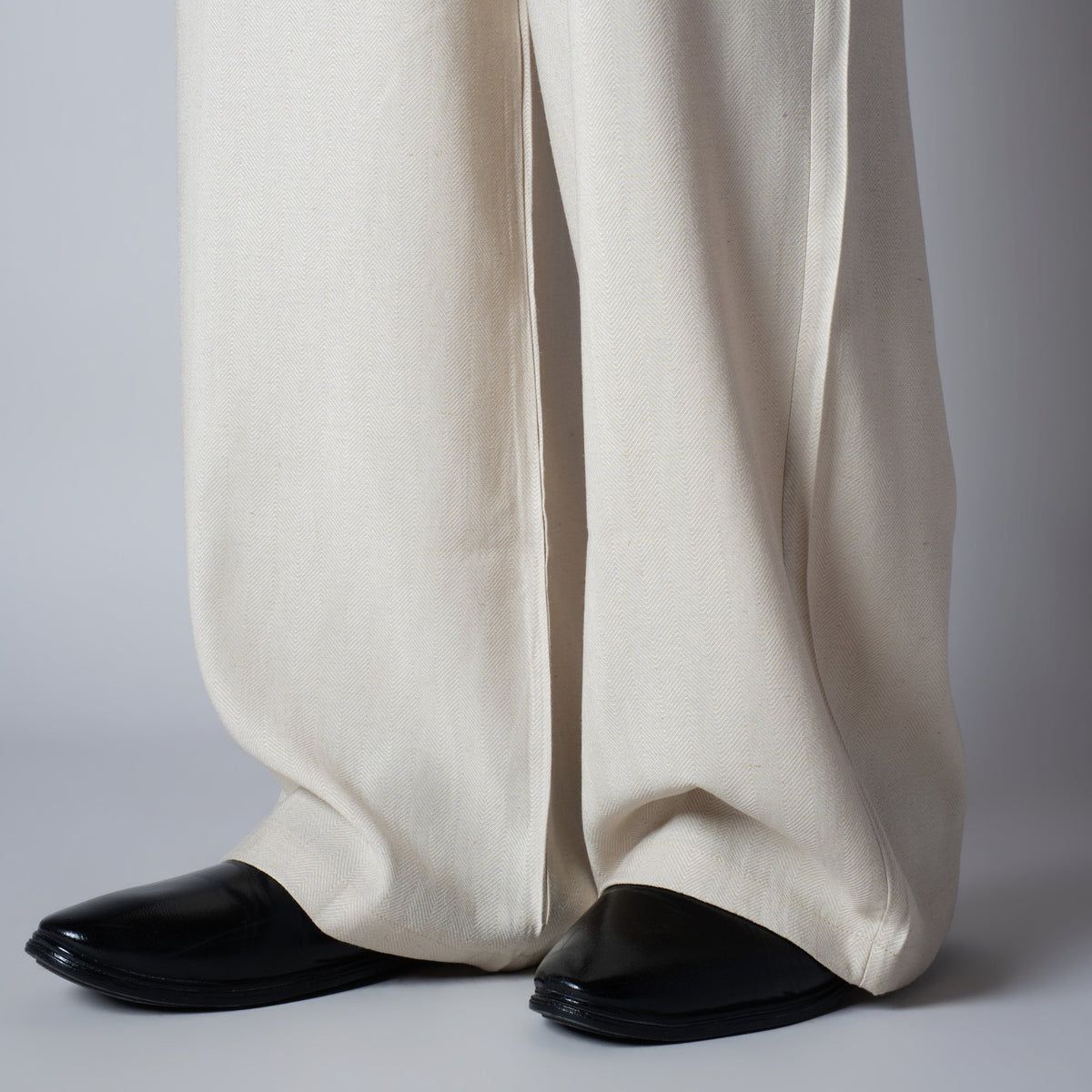 IVORY HAZE FLOW FABRIC PANT