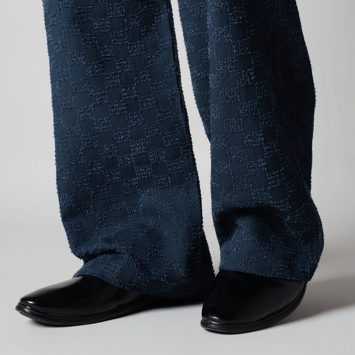 BLUE CHECKERED ROOFING BOOT CUT DENIM