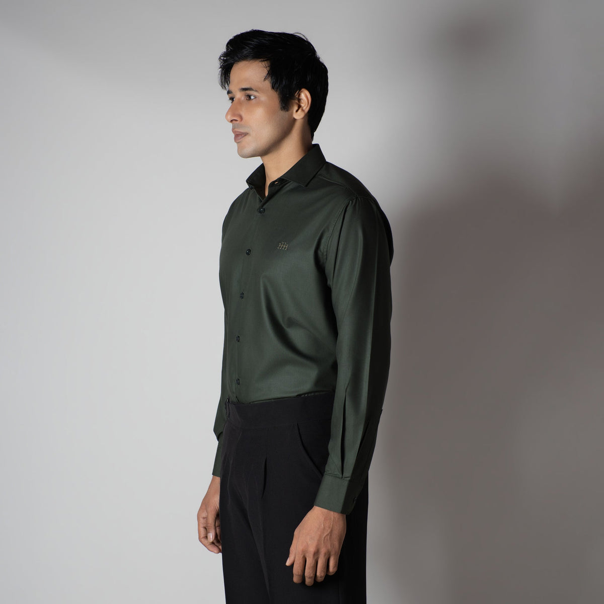 GREEN FEATHER SHIRT
