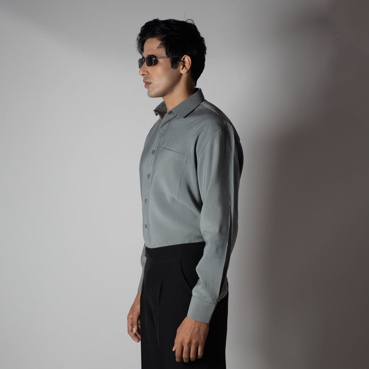 ASH GRAY ESSENTIAL SUEDE LUXE SHIRT