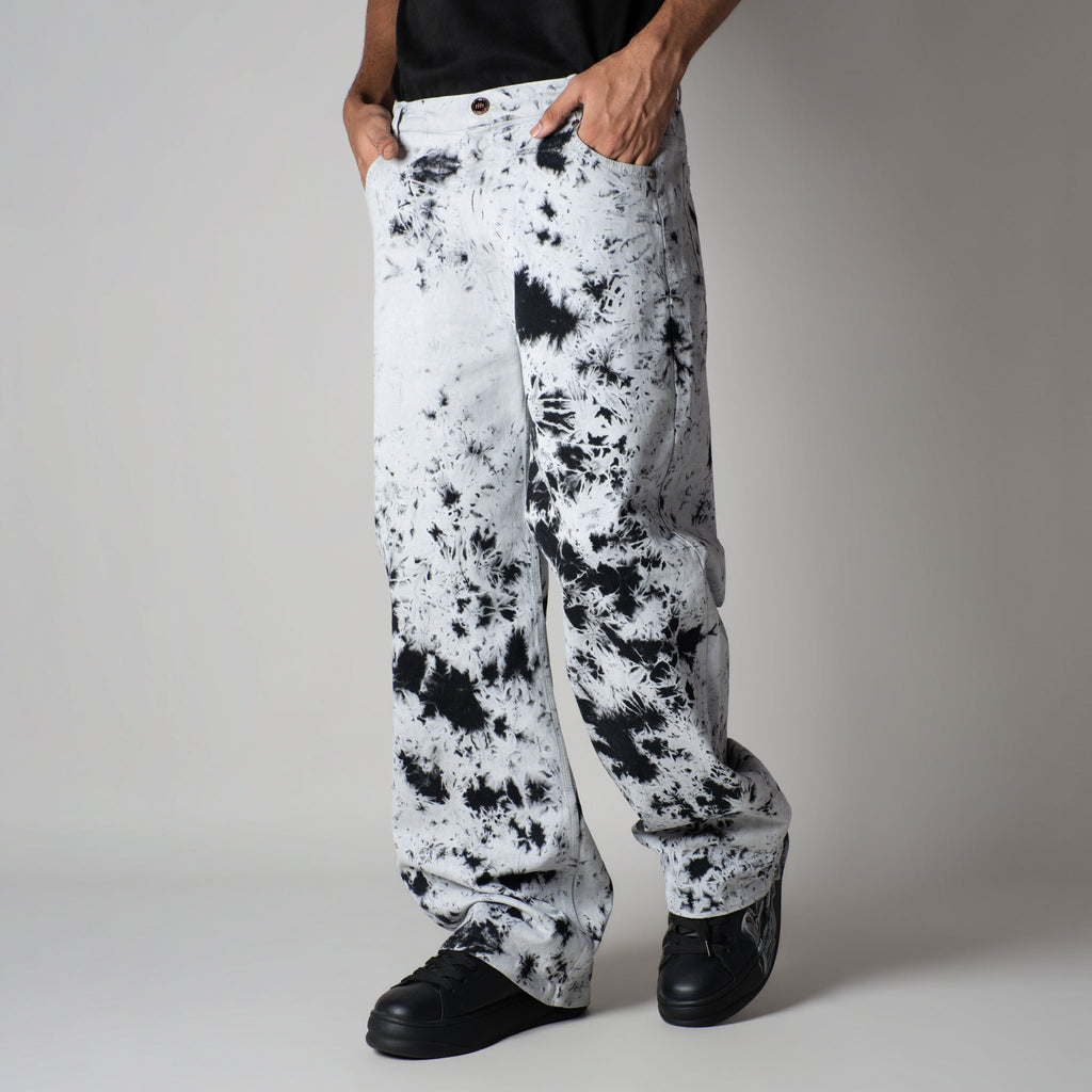 WHITE BLIZZARD WASH DENIM