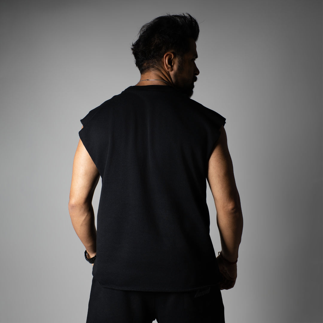 BLACK SLEEVELESS RAW EDGE TSHIRT