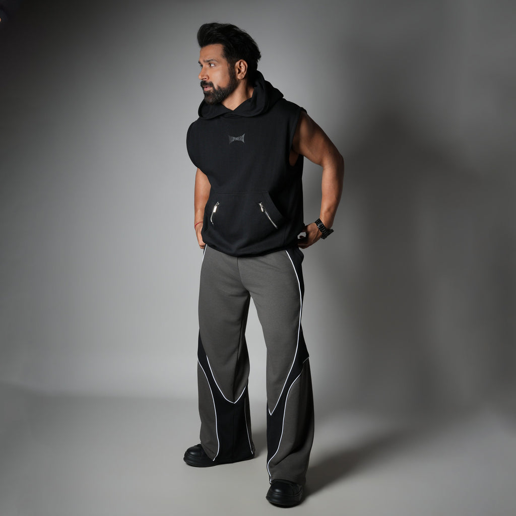 BLACK AXIS SLEEVELESS HOODIE