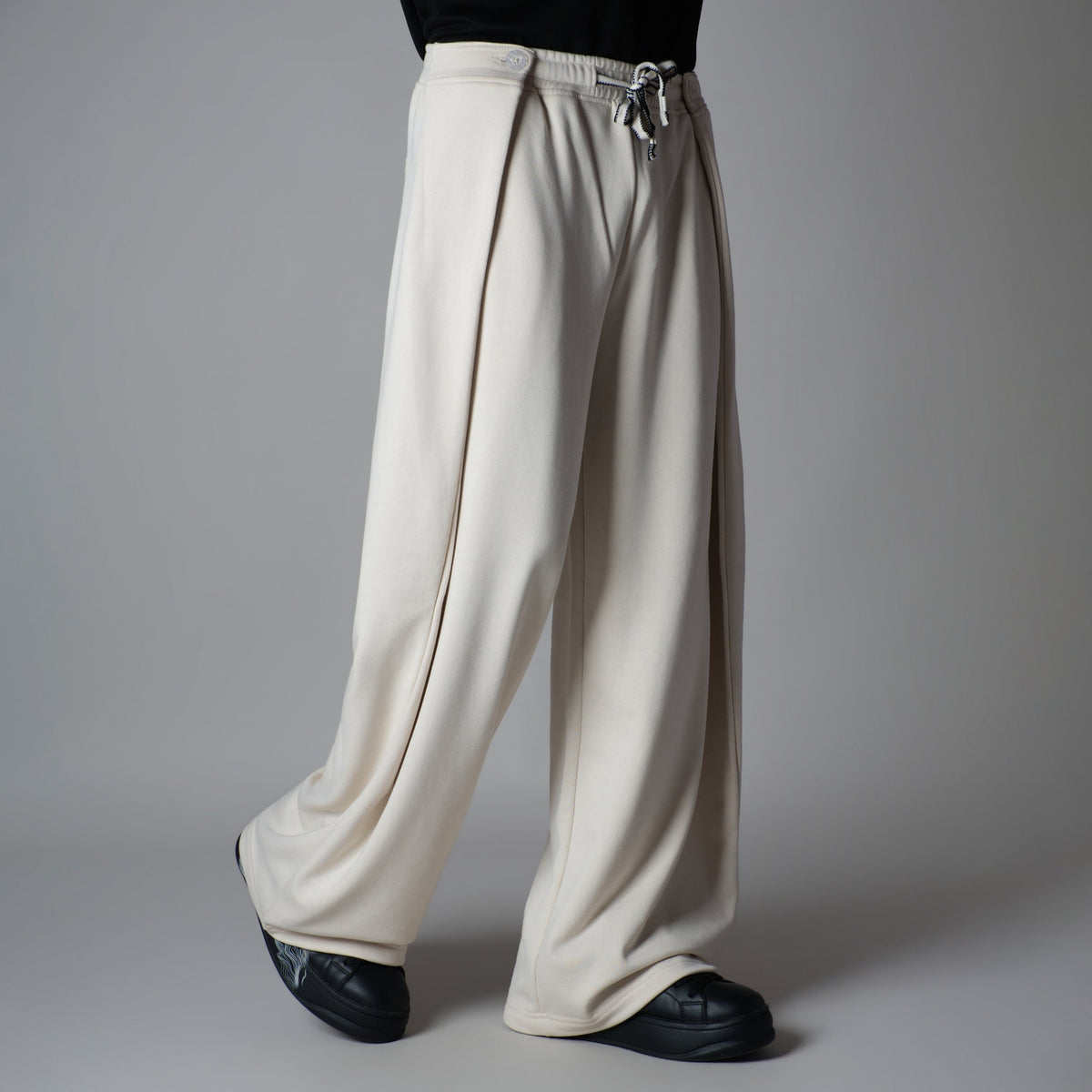 IVORY EXTRA PANEL SWEATPANTS