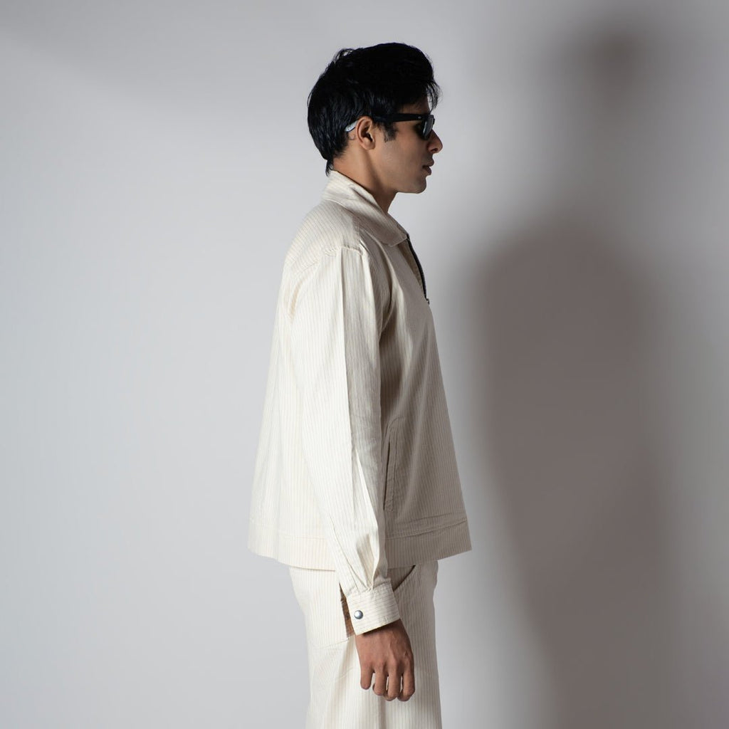 BEIGE VERTICAL STRIPED ZIPPER JACKET