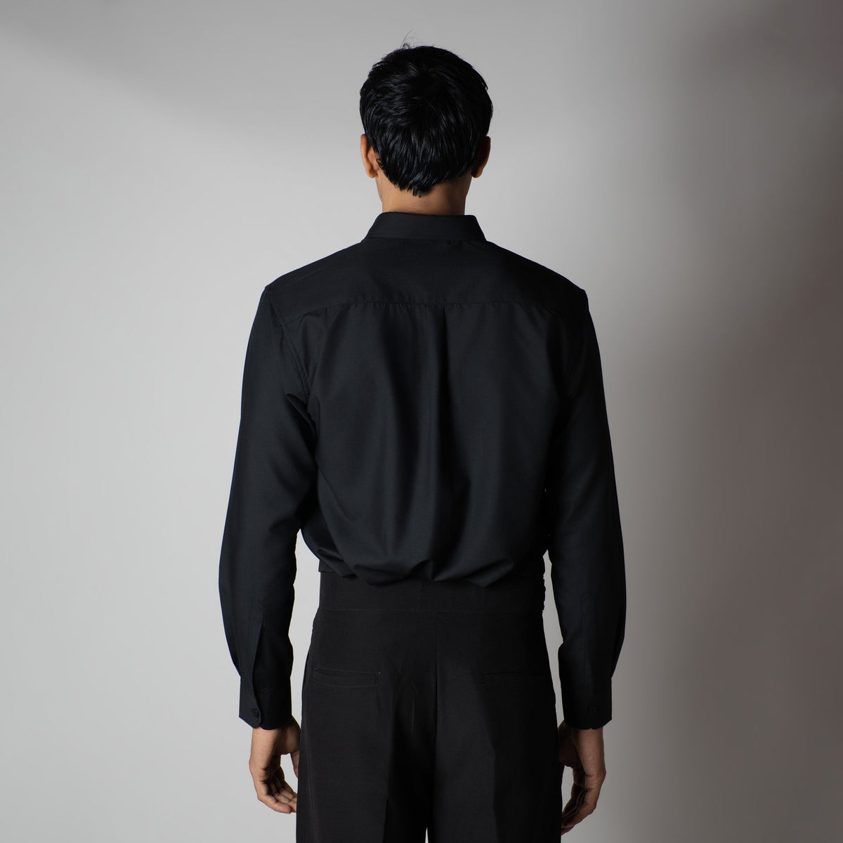 BLACK FEATHER SHIRT