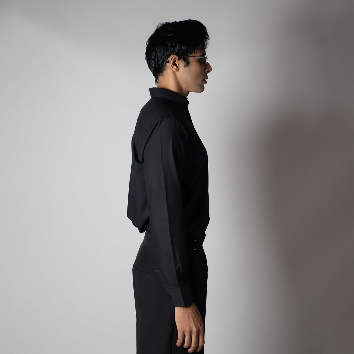 BLACK FEATHER SHIRT