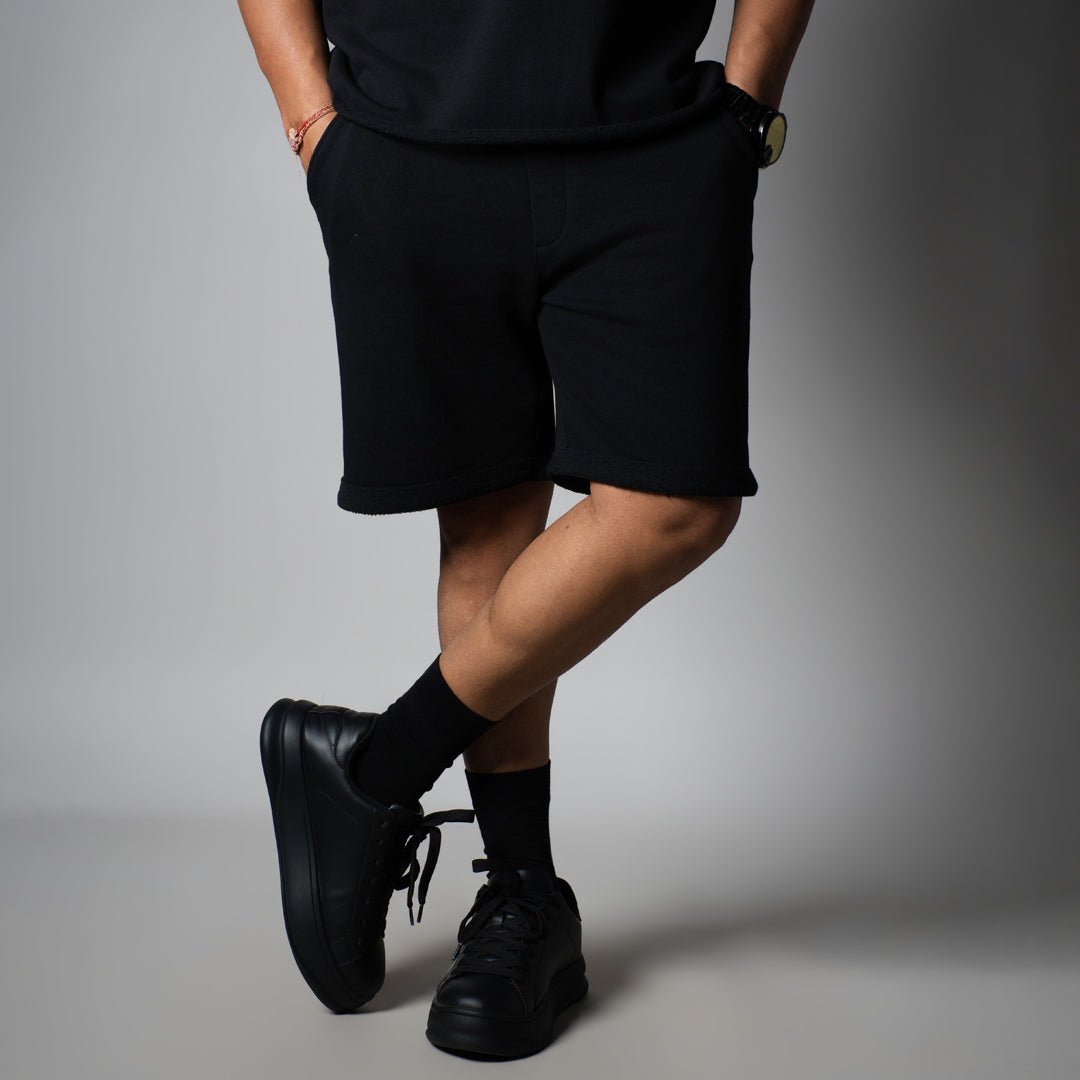 BLACK ESSENTIAL BASIC SHORT