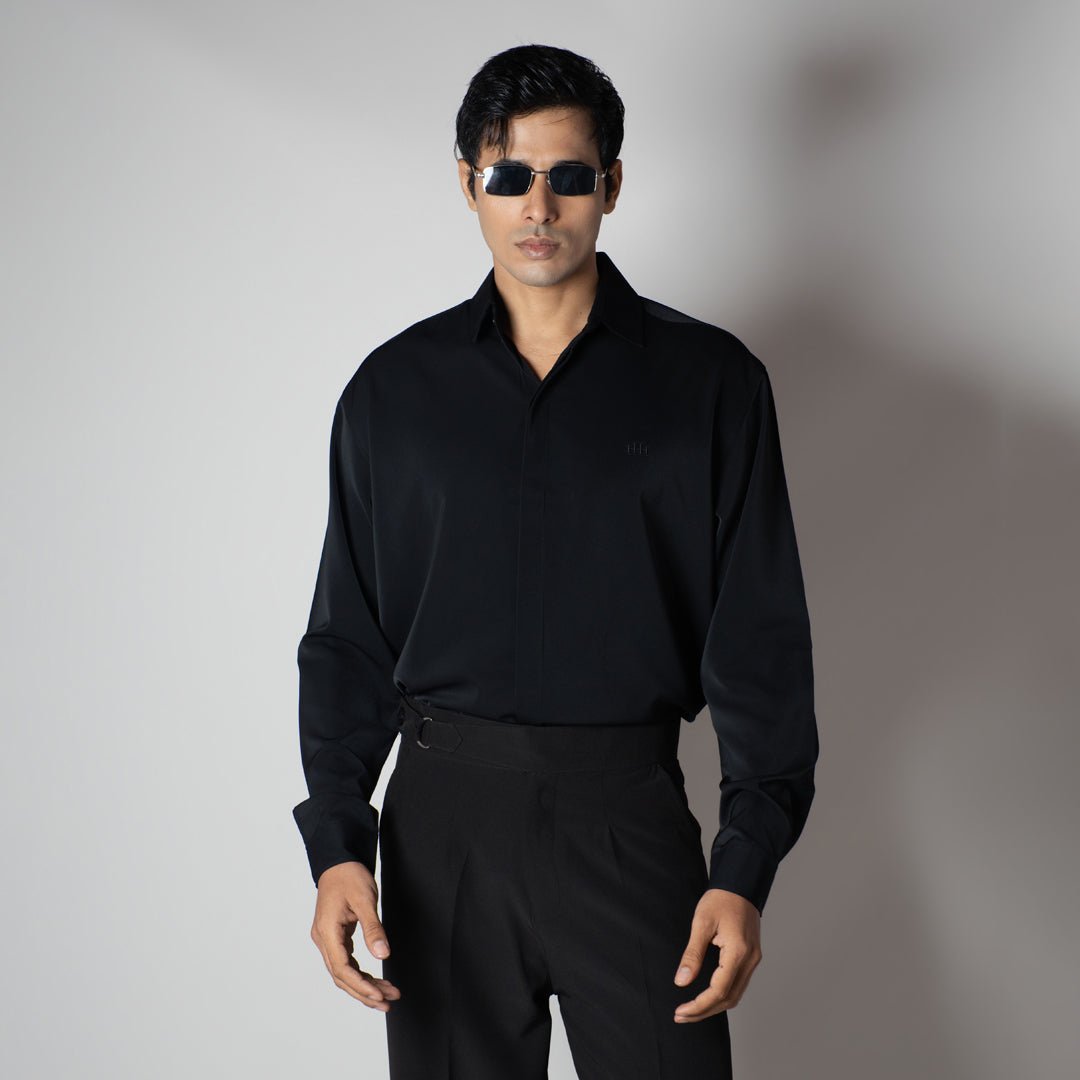 BLACK KOREAN ULTRALITE SHIRT