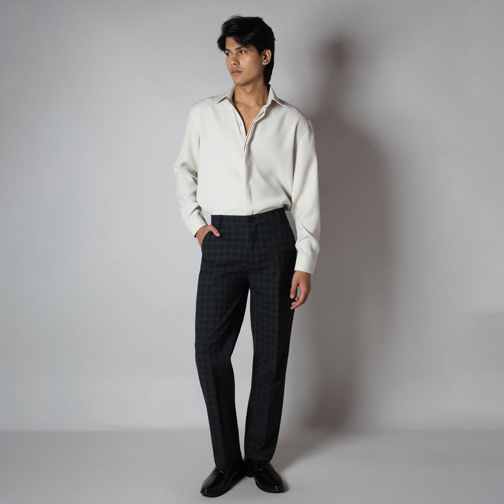 BLACK PLAID REGULAR FIT TROUSER