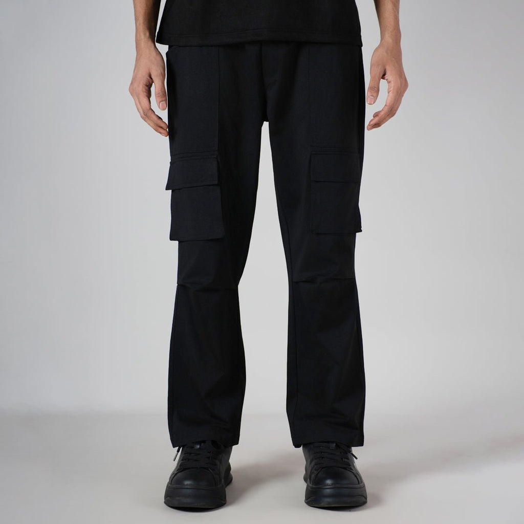 BLACK TWO FRONT POCKET CARGO SWEATPANT