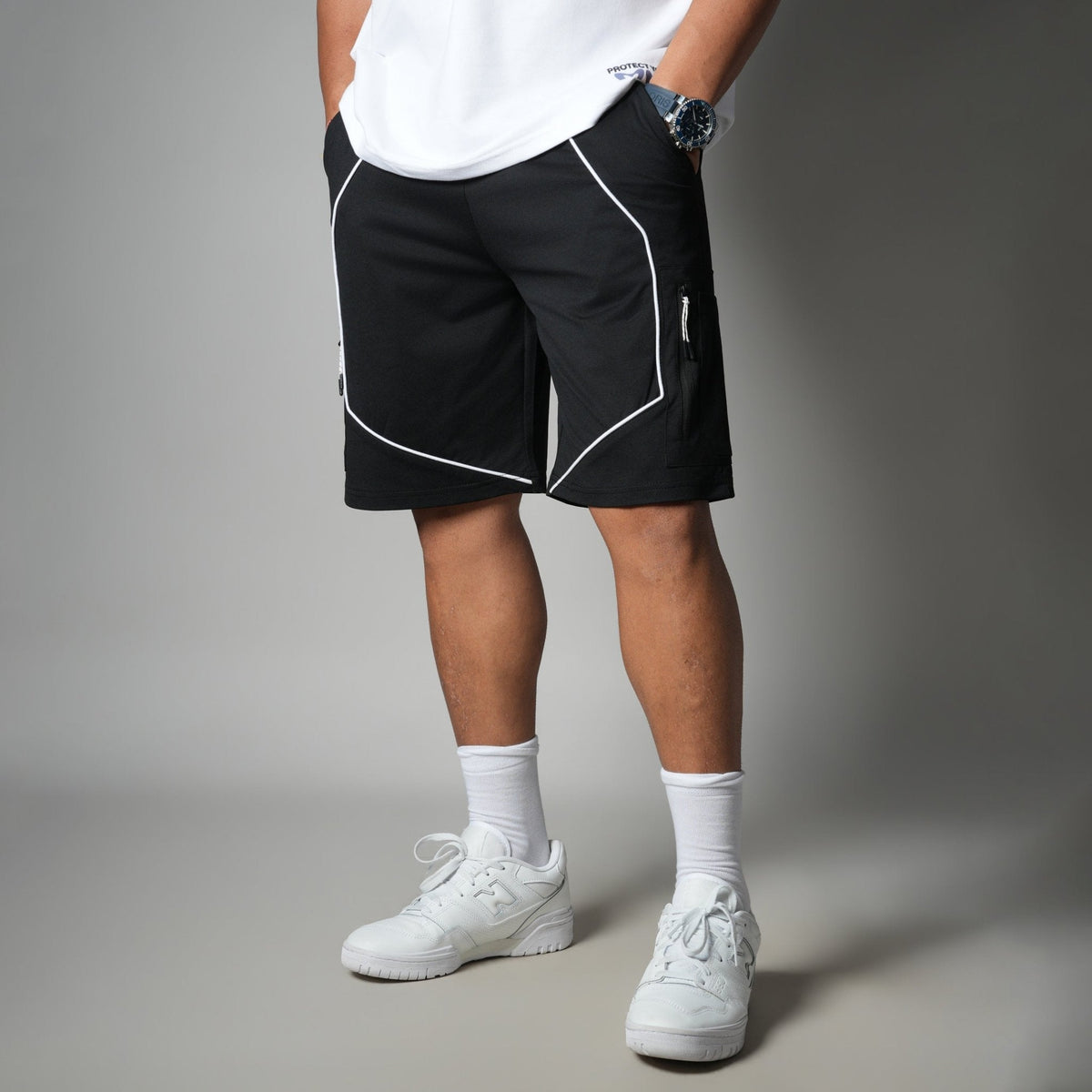 BLACK VERTEX EDGE SHORTS