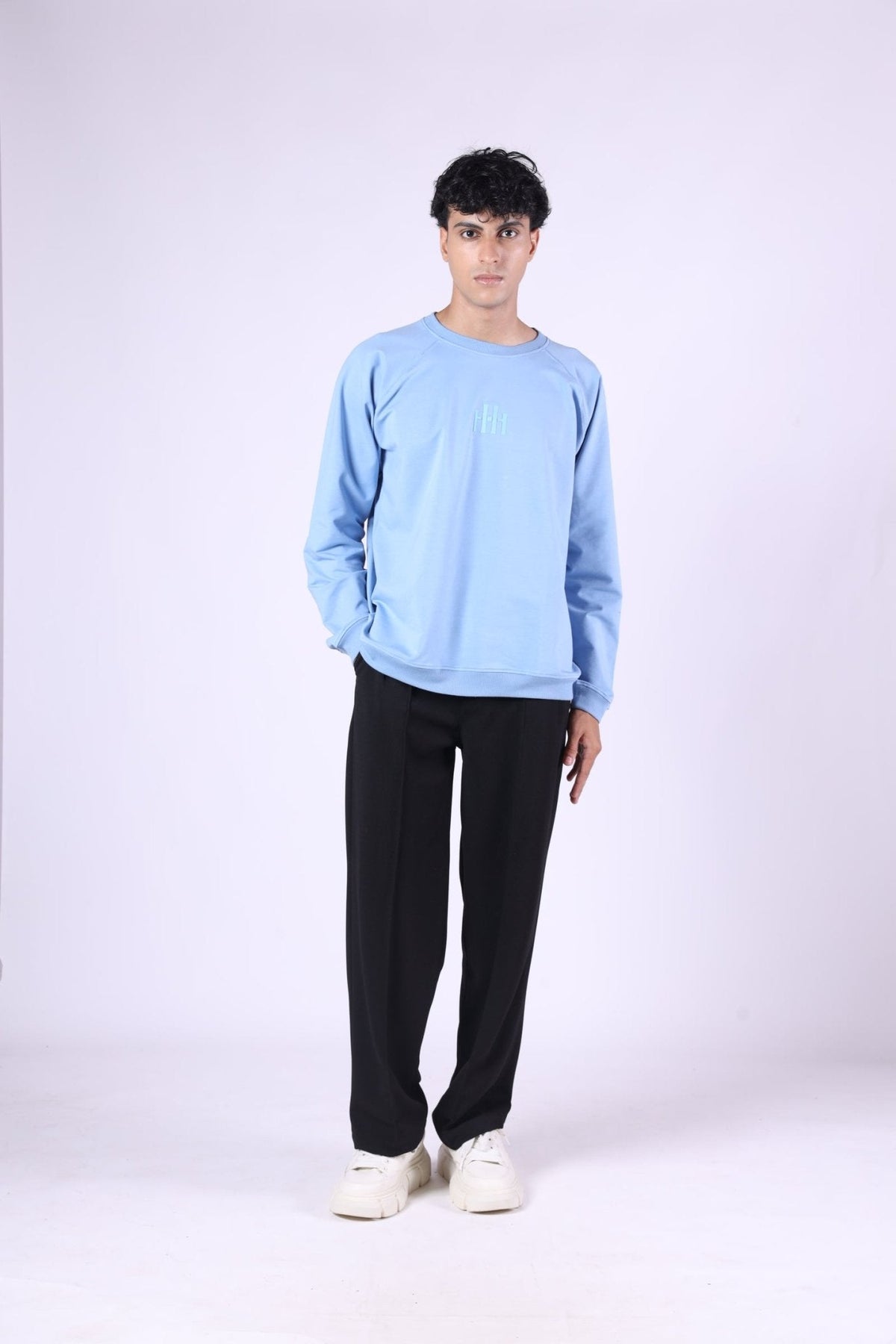 BLUE SWEATSHIRT