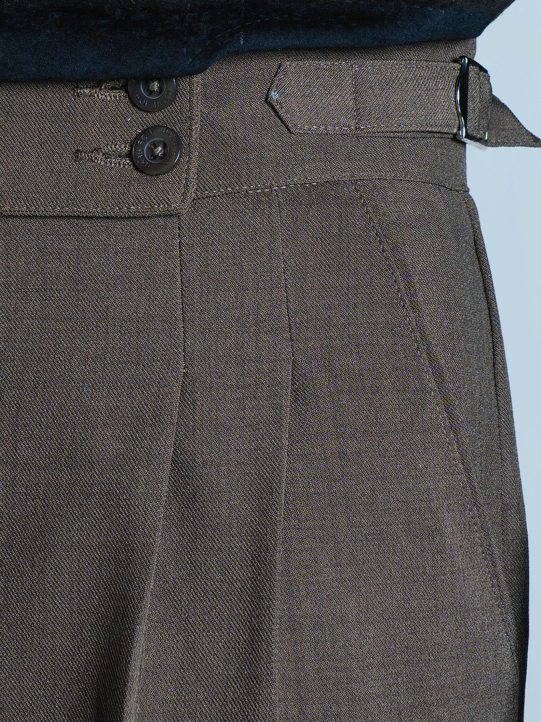 BROWN DOUBLE PLEAT STRAIGHT FIT TROUSER