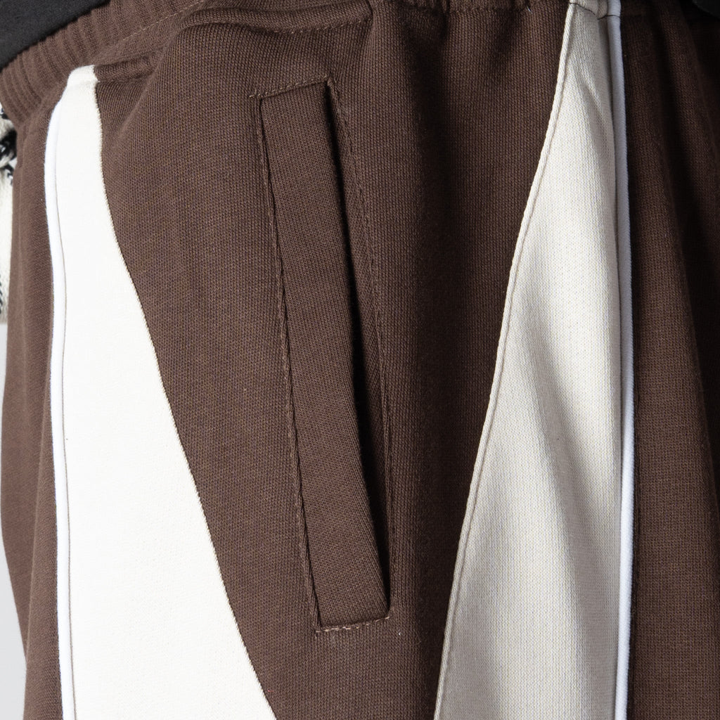 BROWN DOWNWARD ARROW SWEATPANT