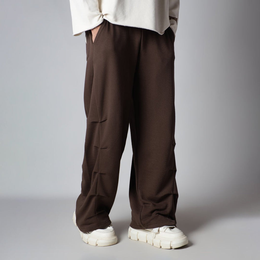 BROWN FIVE TUCKS SWEATPANTS
