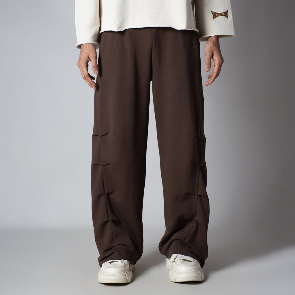 BROWN FIVE TUCKS SWEATPANTS