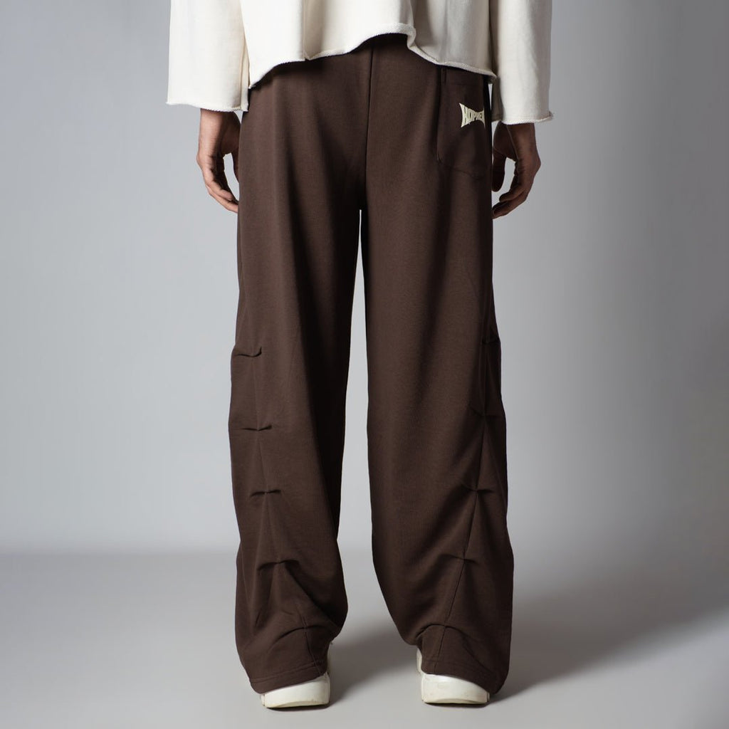 BROWN FIVE TUCKS SWEATPANTS