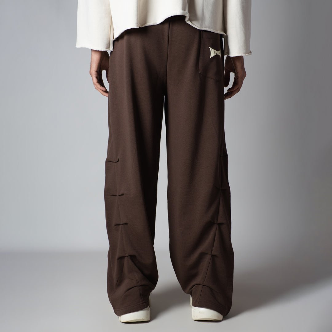 BROWN FIVE TUCKS SWEATPANTS