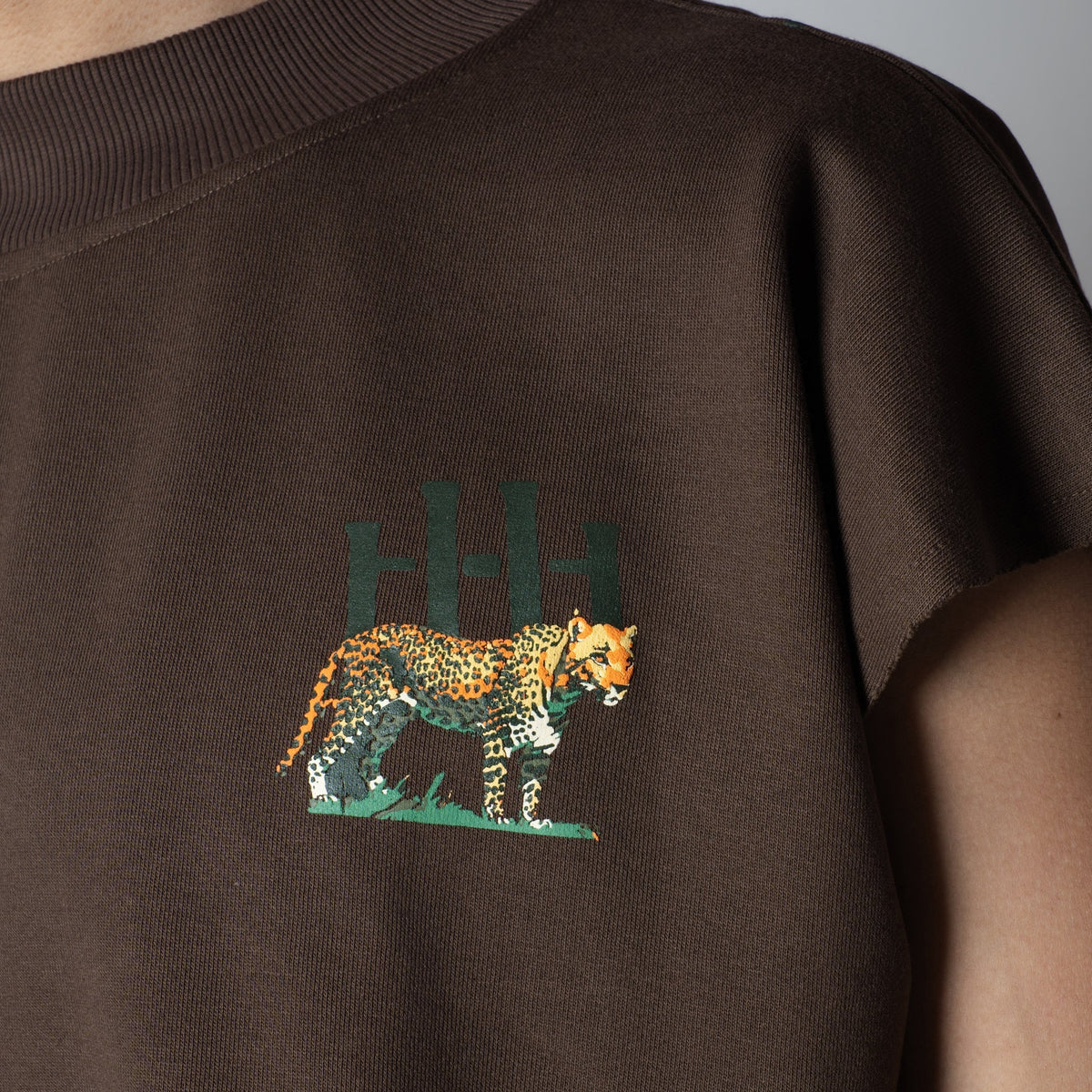 BROWN RAW CUT CHEETA PRINTED SLEEVELESS