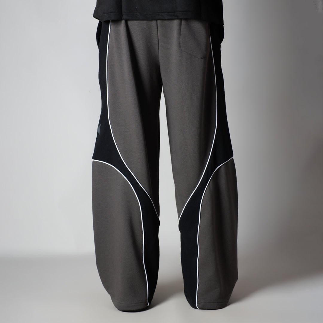 CHARCOAL HALF CIRCLE SWEATPANT