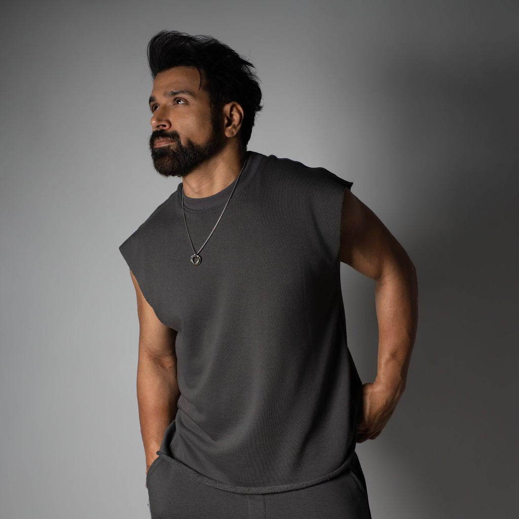 CHARCOAL SLEEVELESS RAW EDGE TSHIRT