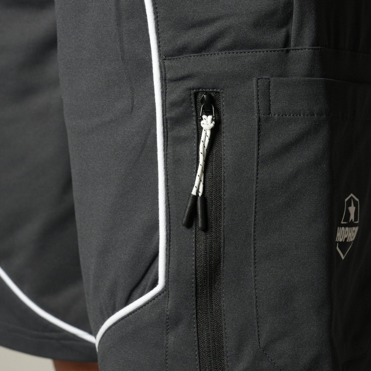 CHARCOAL VERTEX EDGE SHORTS