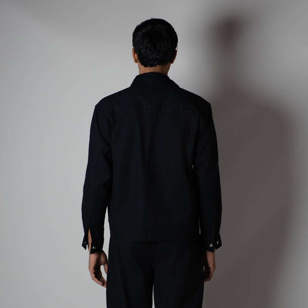 CHARCOAL VERTICAL STRIPED ZIPPER JACKET