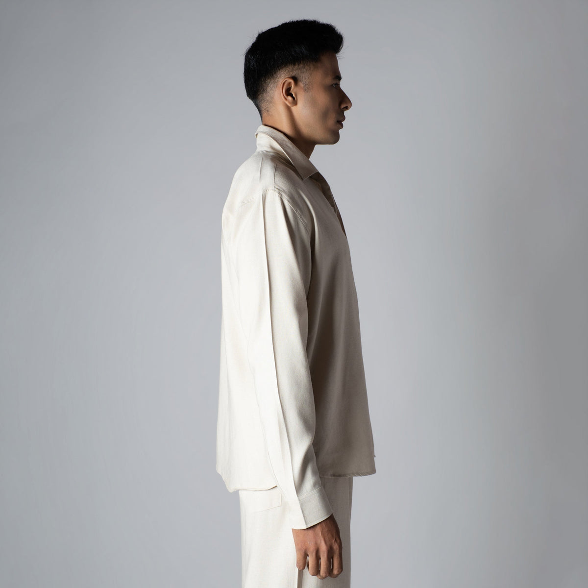 IVORY HAZE FLOW FABRIC SHIRT