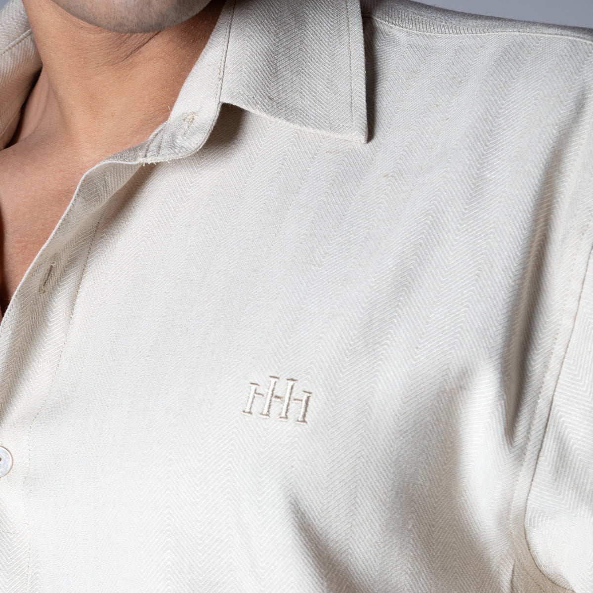 IVORY HAZE FLOW FABRIC SHIRT