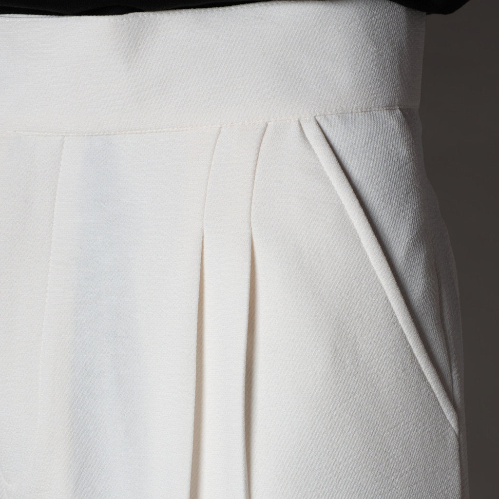 OFF-WHITE SINGLE BUTTON TROUSER