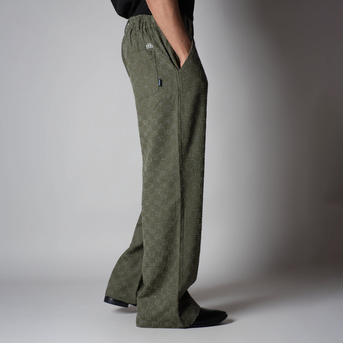 OLIVE CHECKERED ROOFING BOOT CUT DENIM