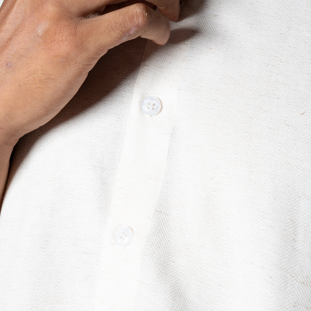 NATURAL LINEN FLOW FABRIC SHIRT