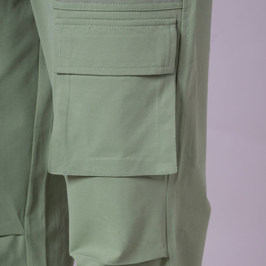 SAGE TWO FRONT POCKET CARGO SWEATPANT