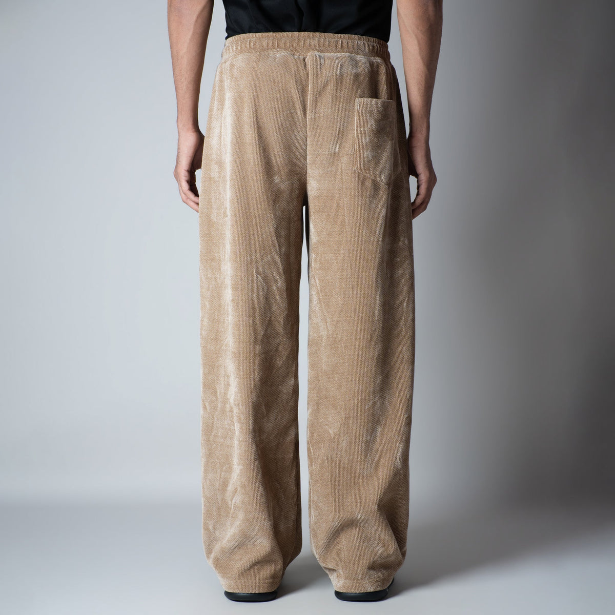 SAND STONE KNITDRIP SWEATPANTS