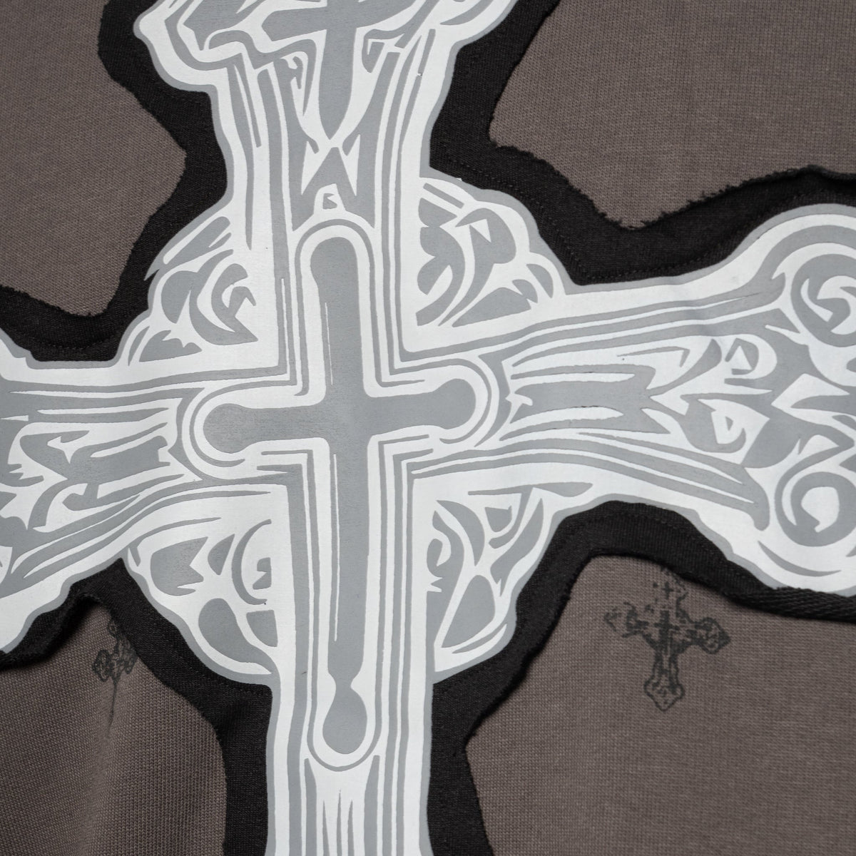 VOID CROSS SLEEVELESS HOODED VEST