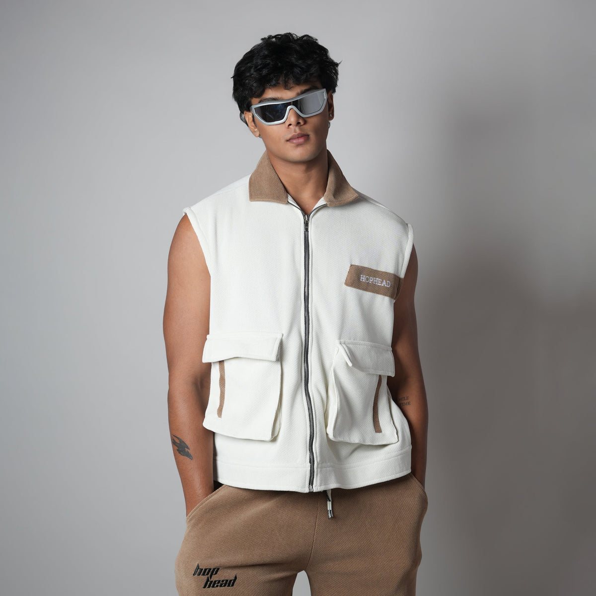 WHITE DUAL KNITDRIP UTILITY JACKET