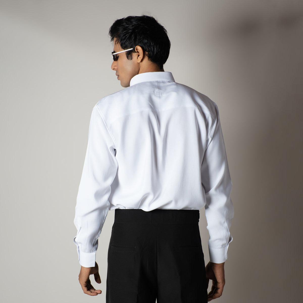 WHITE ESSENTIAL SUEDE LUXE SHIRT