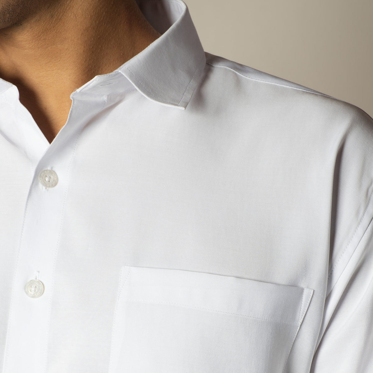 WHITE ESSENTIAL SUEDE LUXE SHIRT