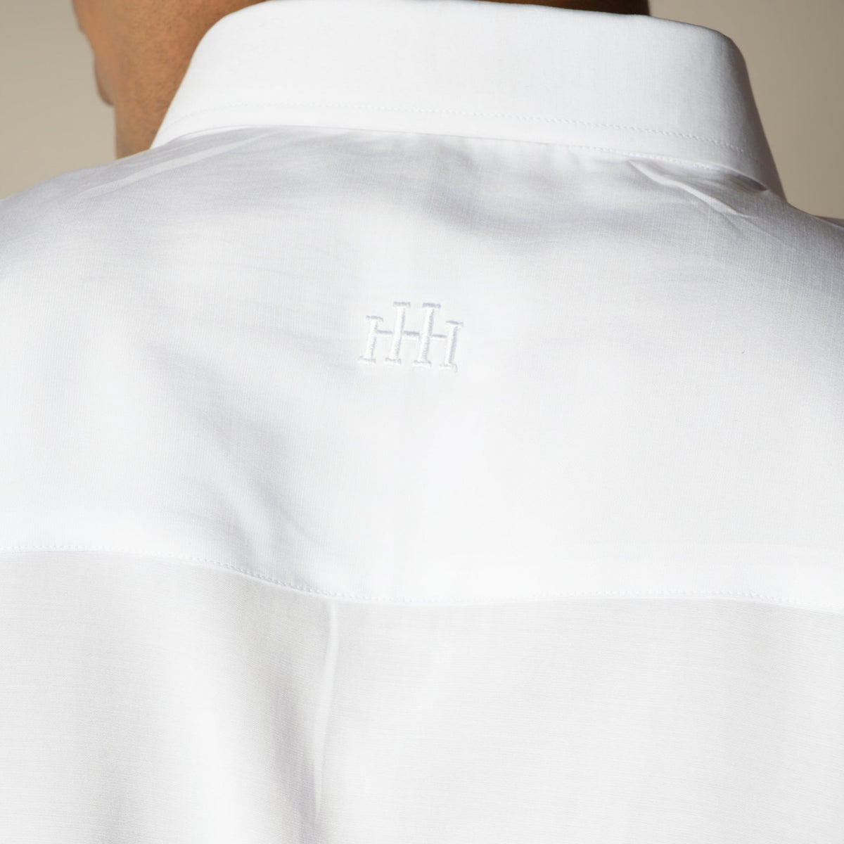 WHITE ESSENTIAL SUEDE LUXE SHIRT