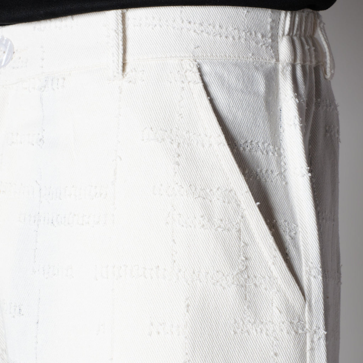 WHITE ROOFING BOOT CUT DENIM