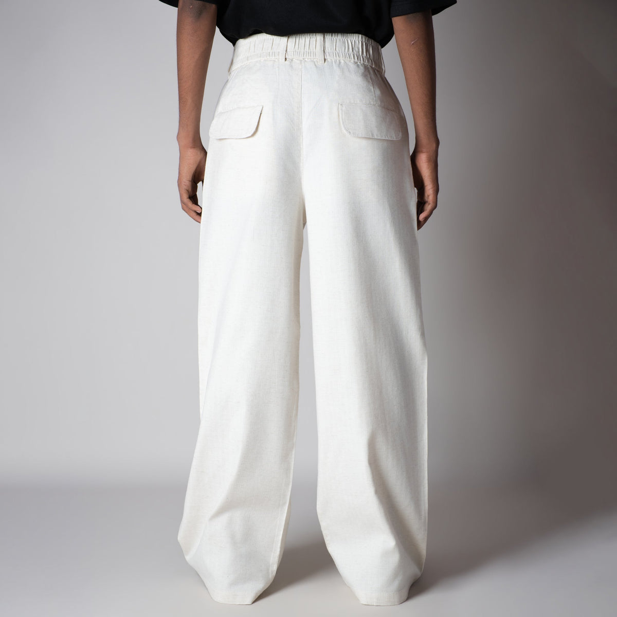 WHITE SOFTMOVE VERTICAL LINE SIGNATURE LINEN PANTS
