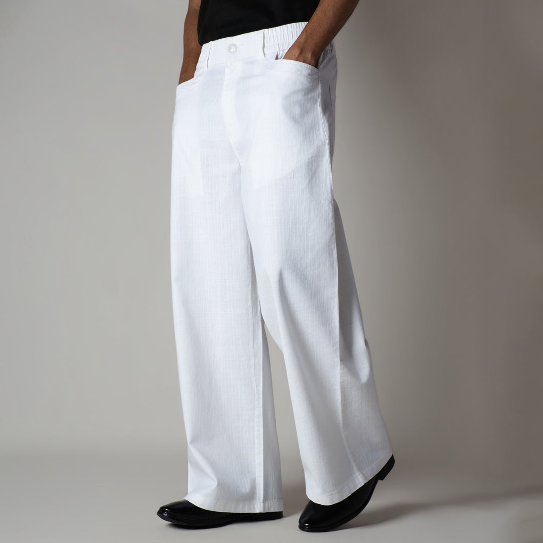 WHITE TEXTURED LINEN TRAVEL PANTS