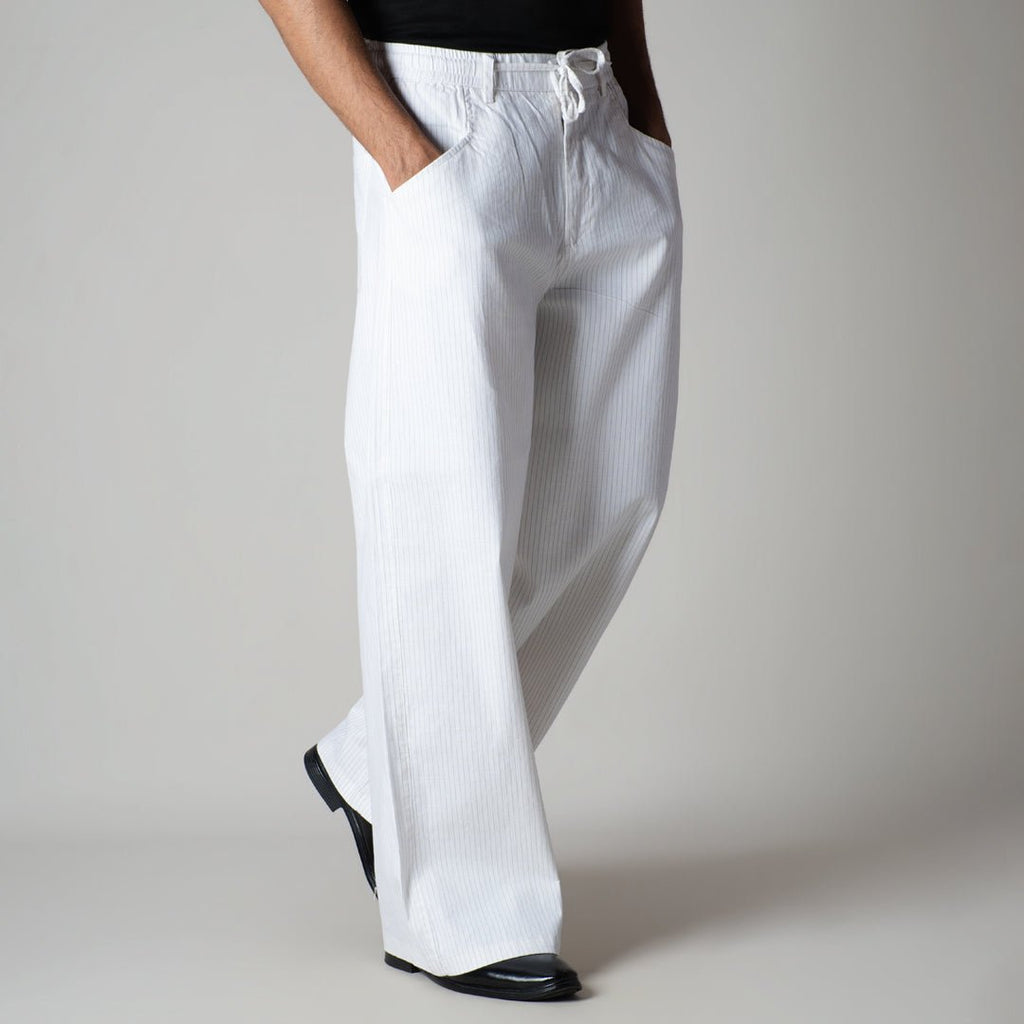 WHITE VERTICAL STRIPED PANT
